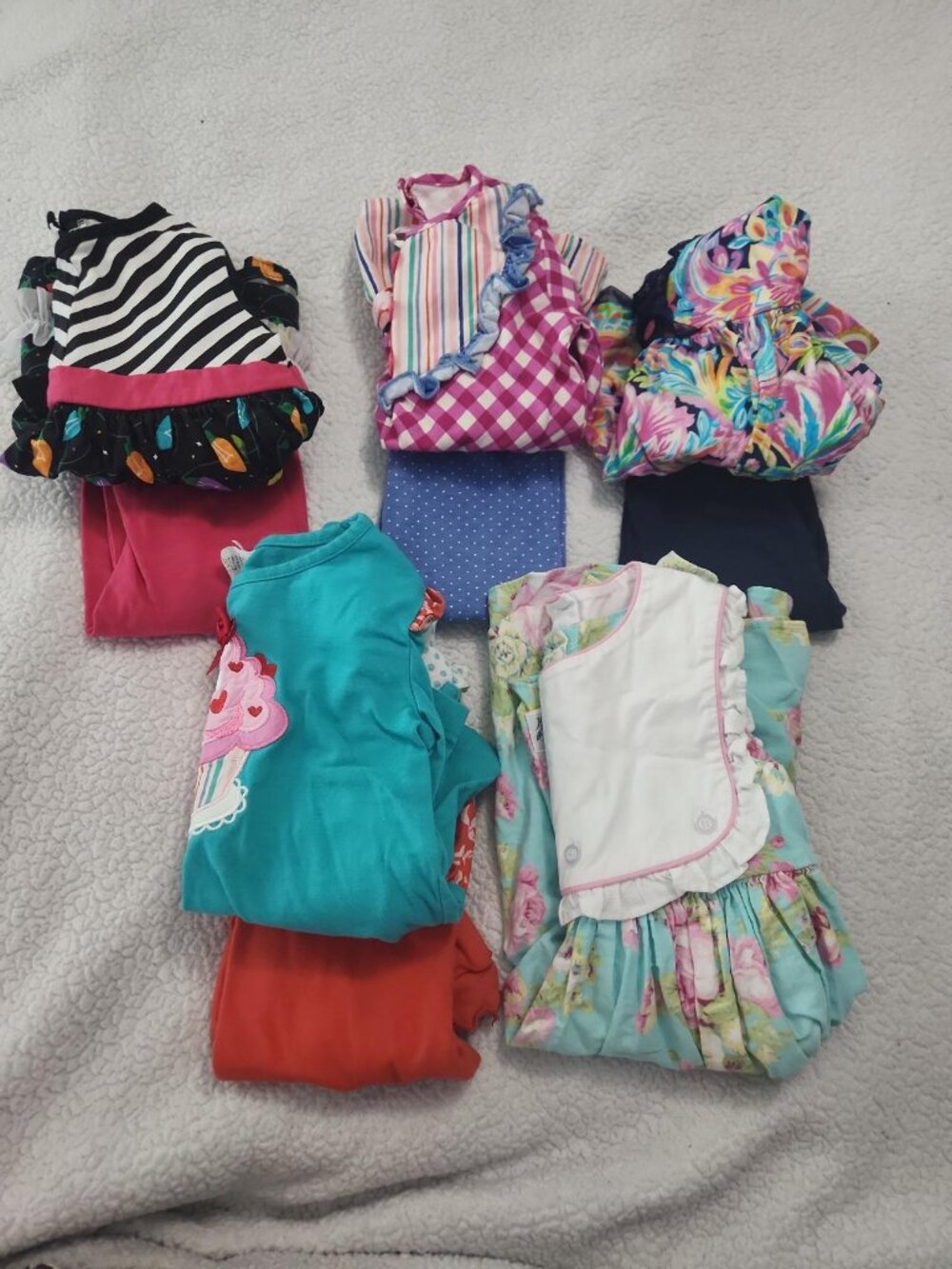 Large bundle lot of Ricrac & Ruffles 3T 4T